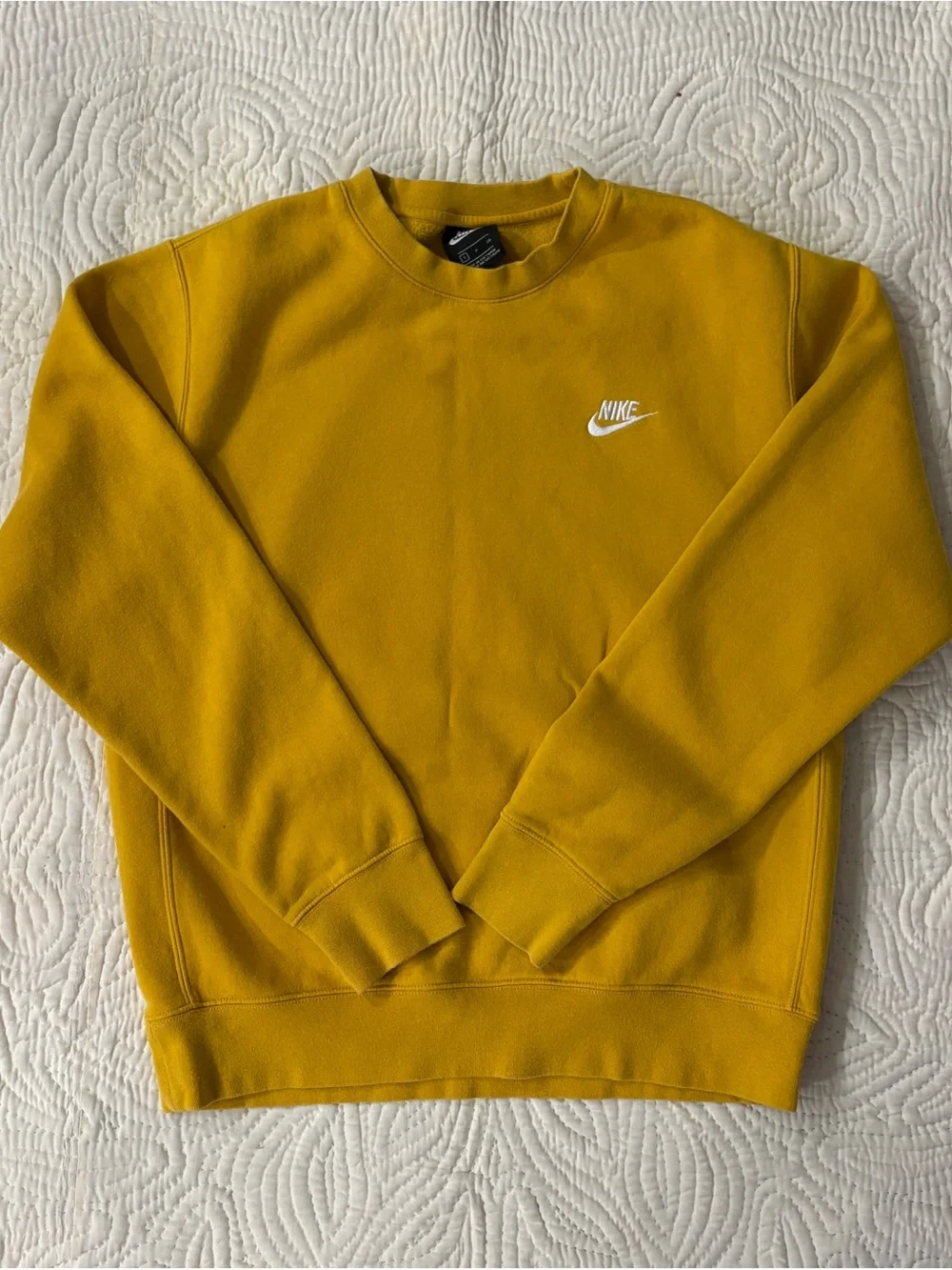 Nike Men's Crewneck Sweatshirt - Mustard